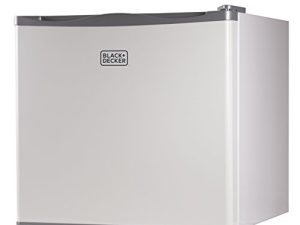 BLACK+DECKER 1