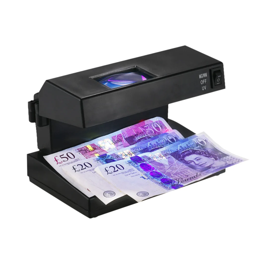 « Détecteur portable de faux billets UV » – Test et Avis