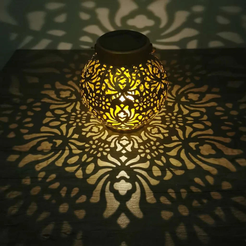 Lanterne solaire LED artistique pour extérieur – Test et Avis